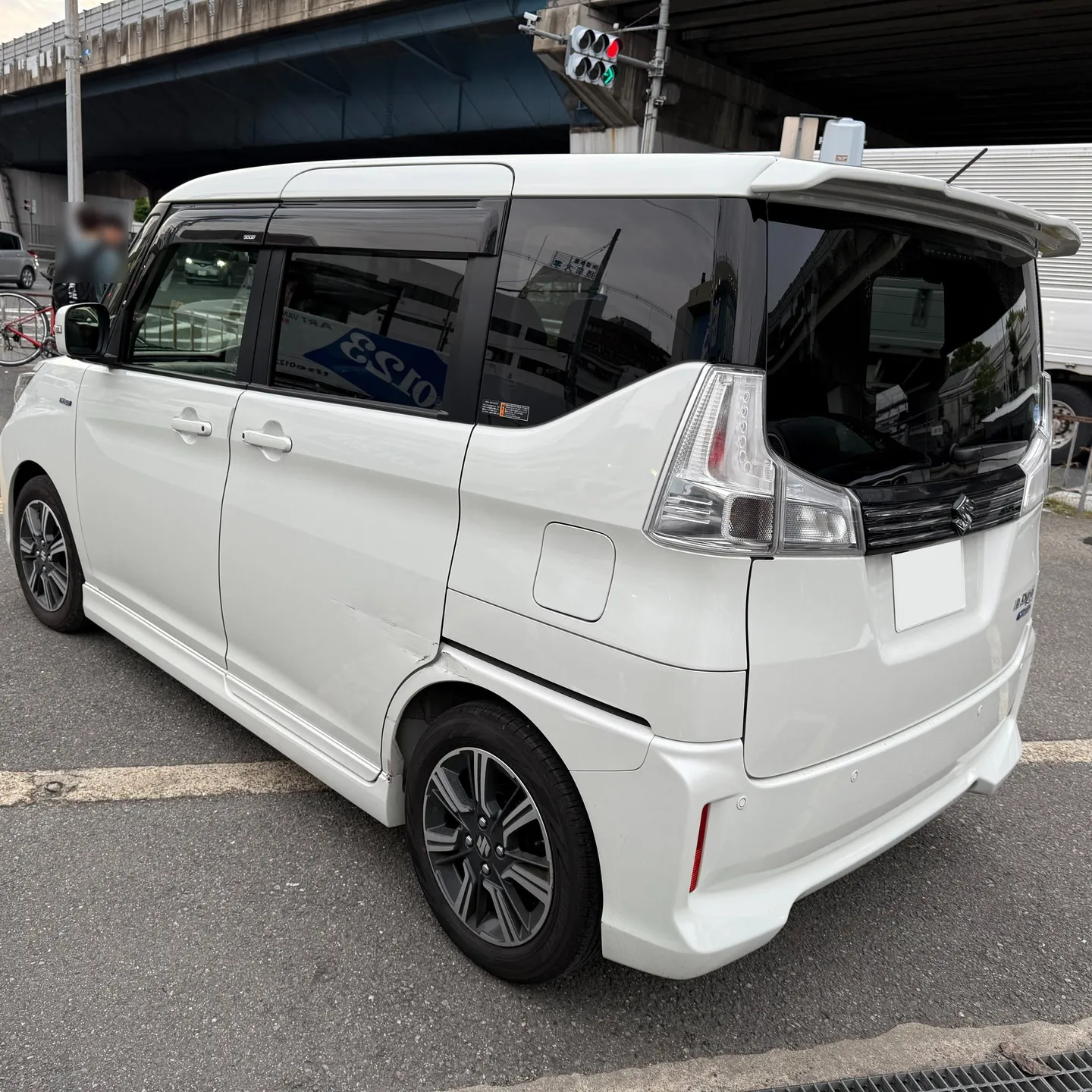 スズキ　ソリオ板金塗装