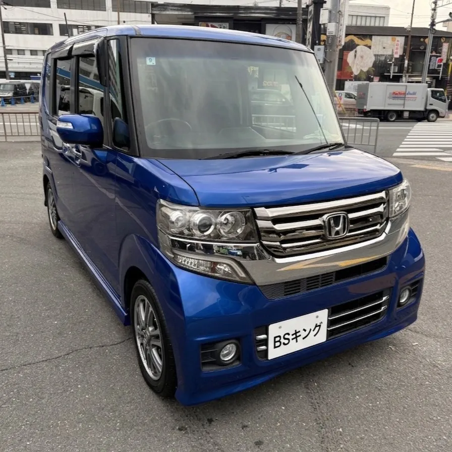 ホンダ　N-BOX　鈑金塗装
