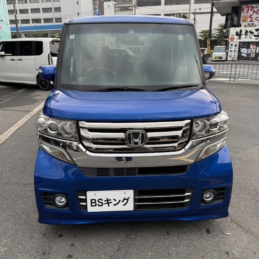 ホンダ　N-BOX　鈑金塗装